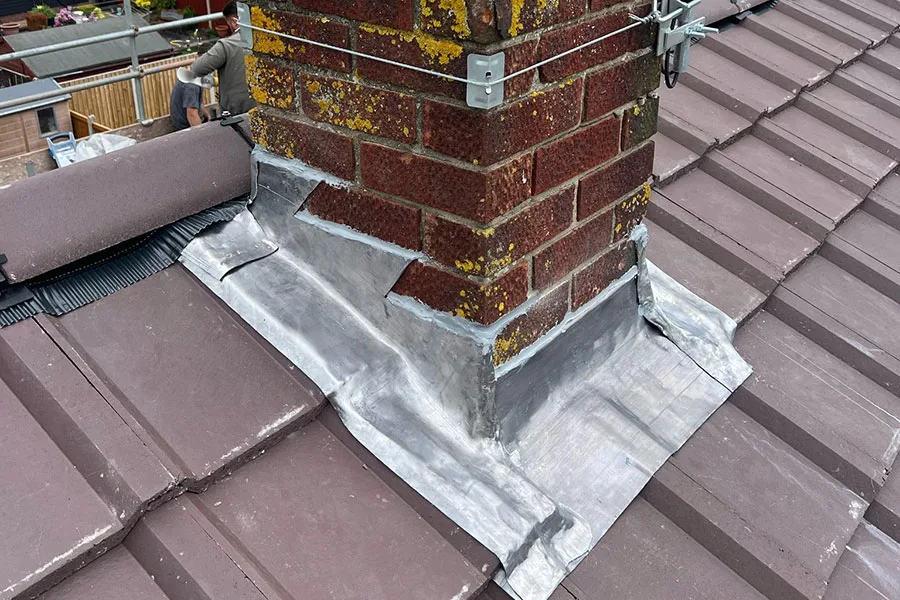 Chimney Repair, Repointing & Removal / Building